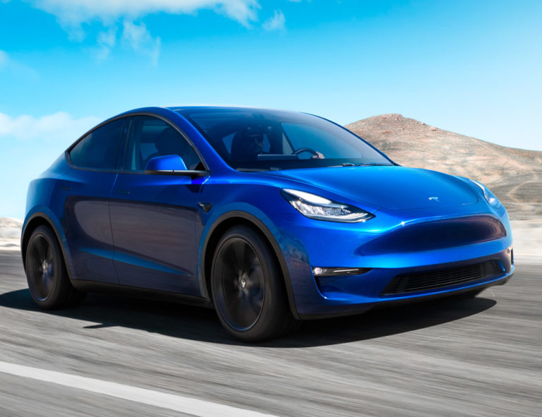 Tesla l'avait promis : le superchargeur nouvelle génération arrive en  Europe, 120 km en 5 minutes !